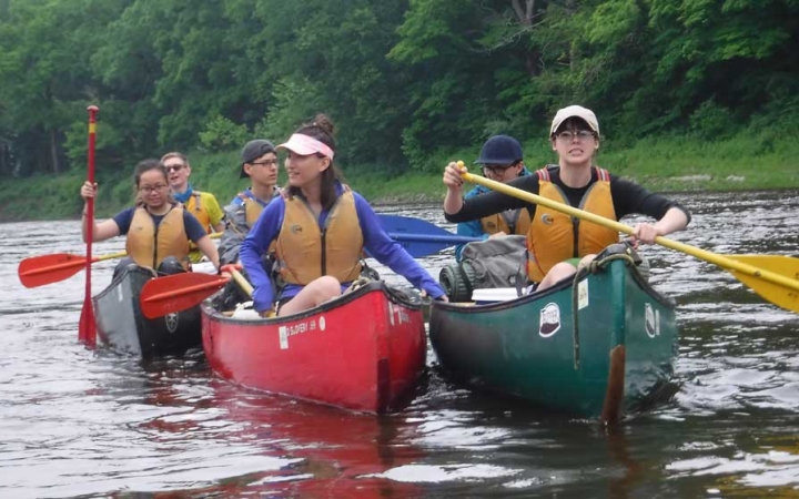 canoeing trip for teens in philadelphia